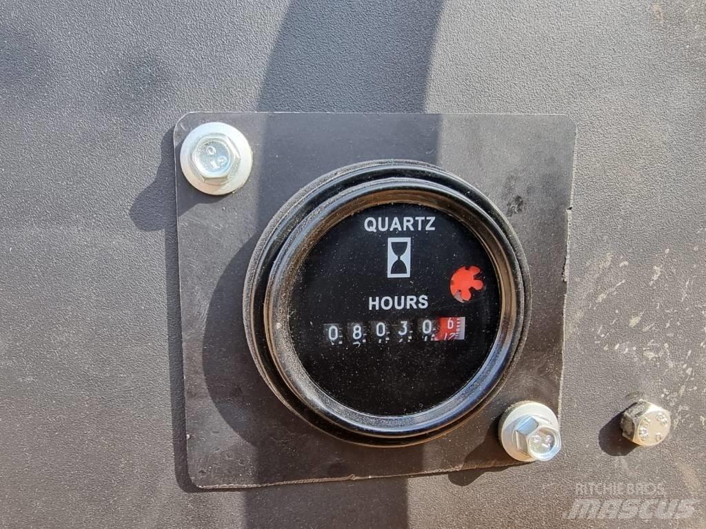 Volvo EC 200 대형 굴삭기 29톤 이상