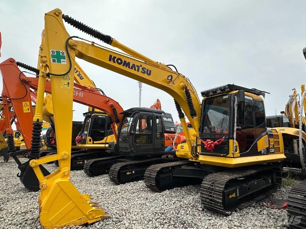 Komatsu PC 130 중형굴삭기 7톤-28톤