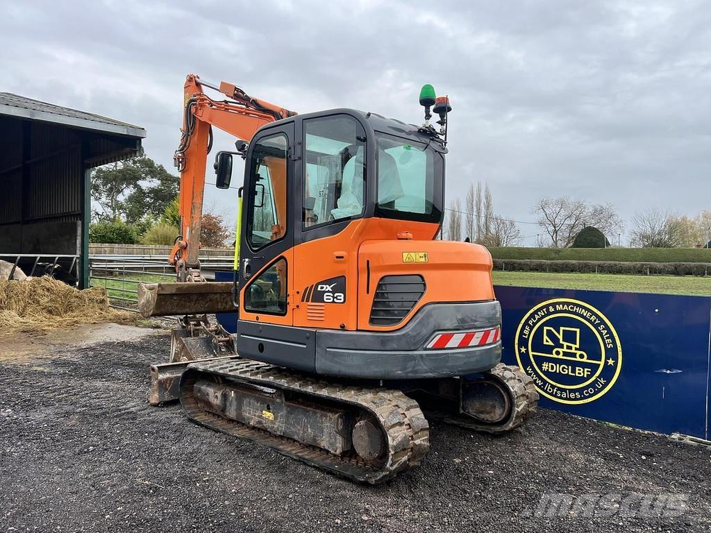 Doosan DX63 특수 굴삭기