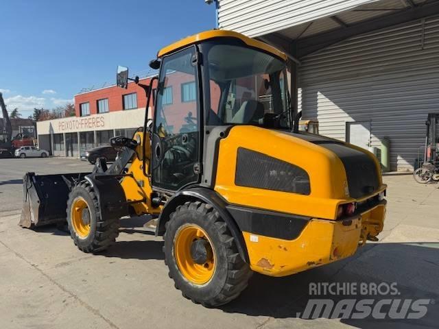 JCB 406  휠로우더