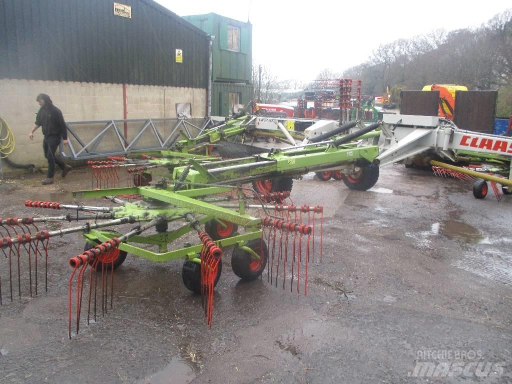 CLAAS Liner 3000 갈퀴 및 테더