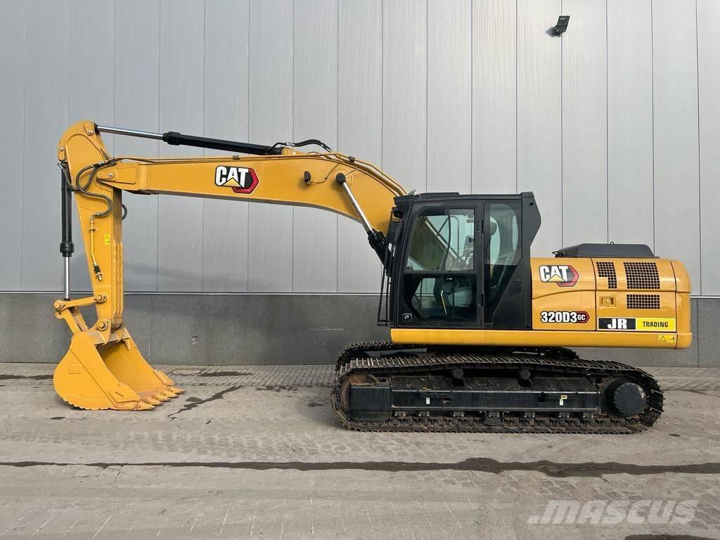 CAT 320 D3 GC 대형 굴삭기 29톤 이상