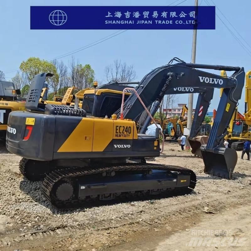 Volvo EC 240 대형 굴삭기 29톤 이상