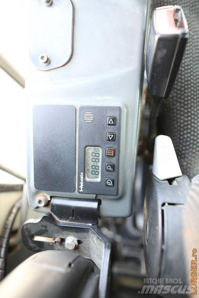 Liebherr R 926 WLC 대형 굴삭기 29톤 이상