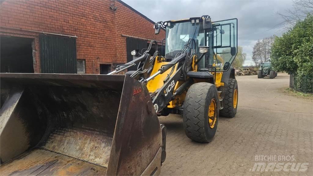 JCB 427 agri  휠로우더