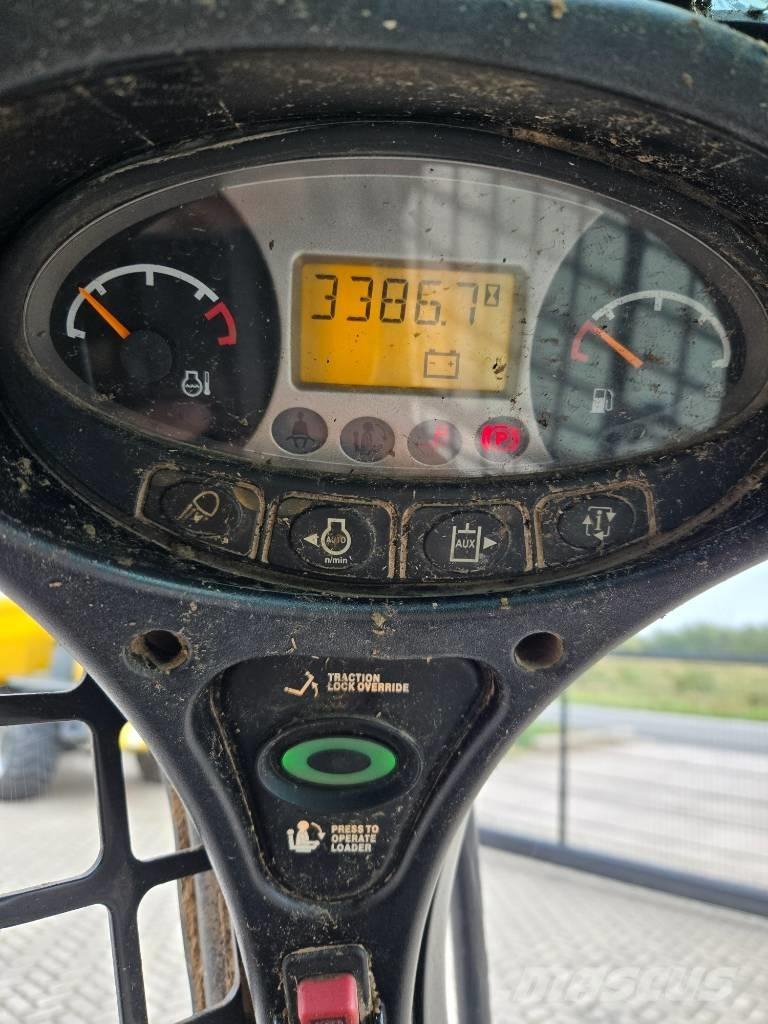 Bobcat S 450  스키드로더