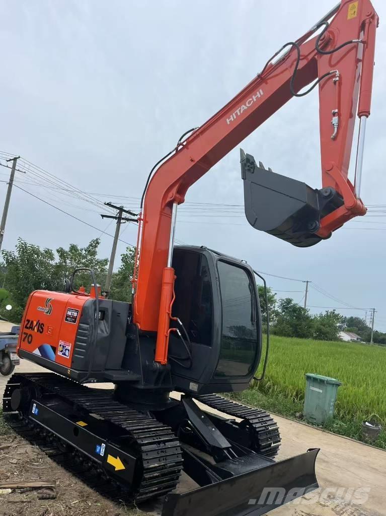 Hitachi ZX 70 대형 굴삭기 29톤 이상