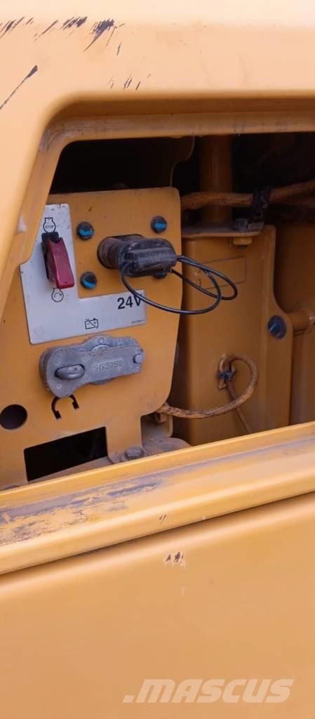 CAT 730 C2 연결식 홀러