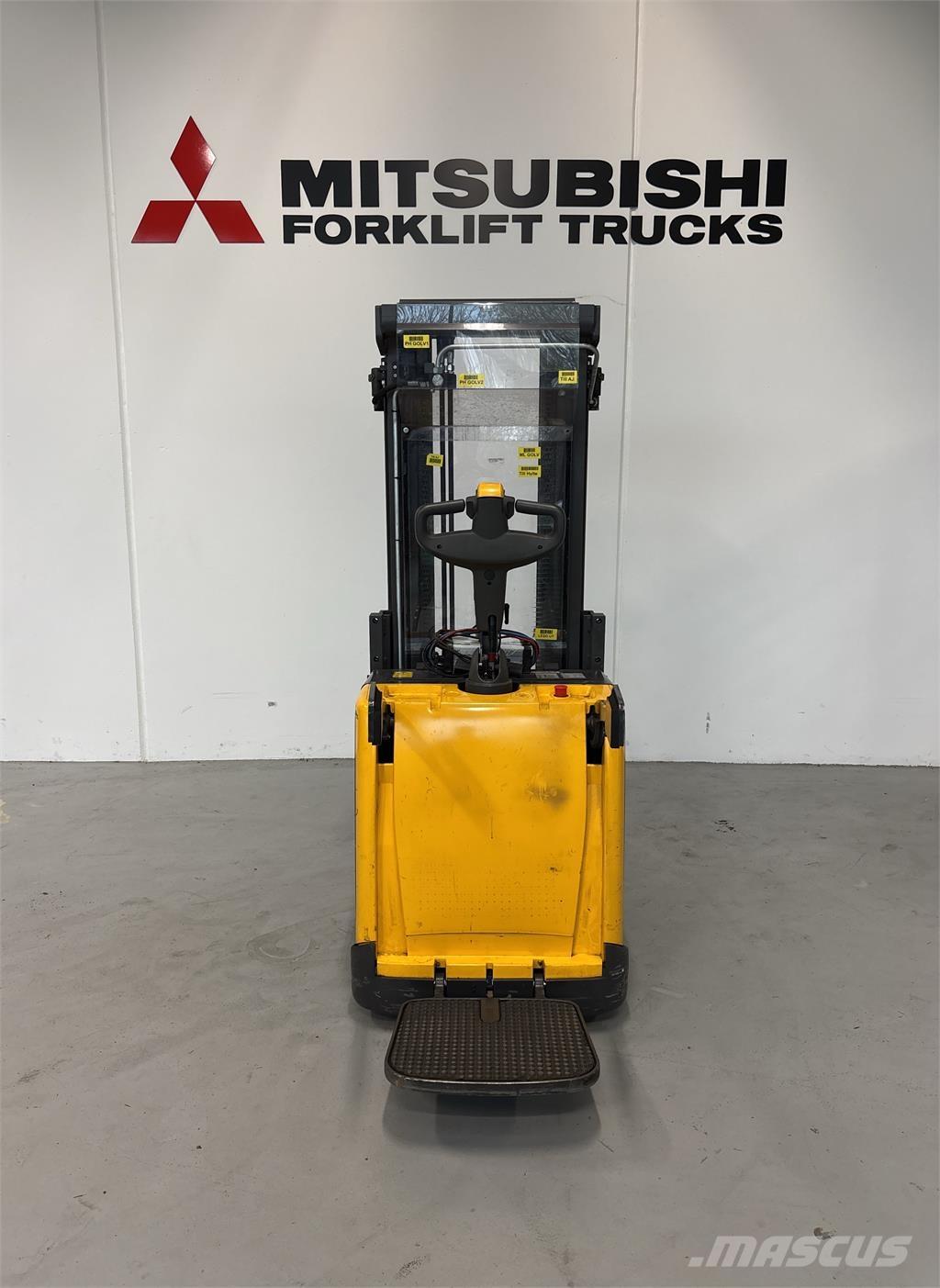 Atlet PSP160 보행식 리치 지게차