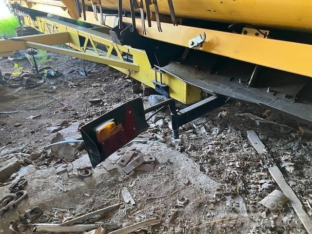 New Holland CX 8060 콤바인 수확기