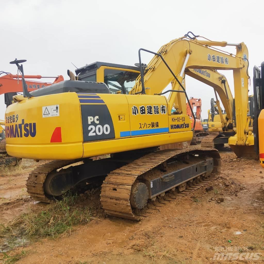 Komatsu PC200-8 대형 굴삭기 29톤 이상