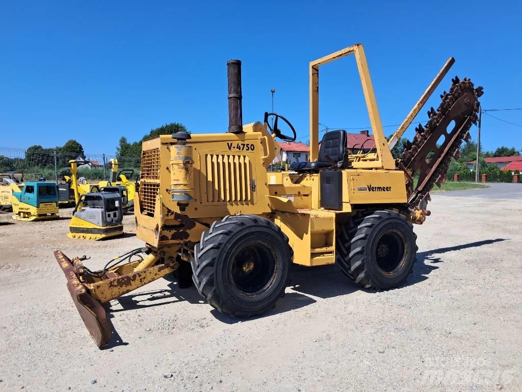Vermeer V4750 트렌처