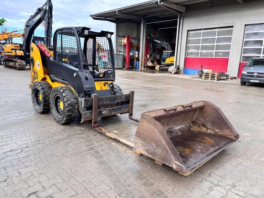 JCB 170  스키드로더