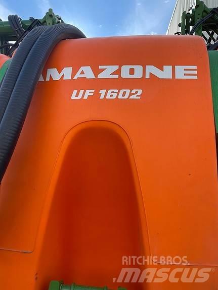 Amazone UF1602 자주 동력 분무기