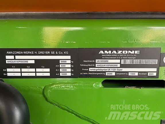 Amazone UX11201 자주 동력 분무기