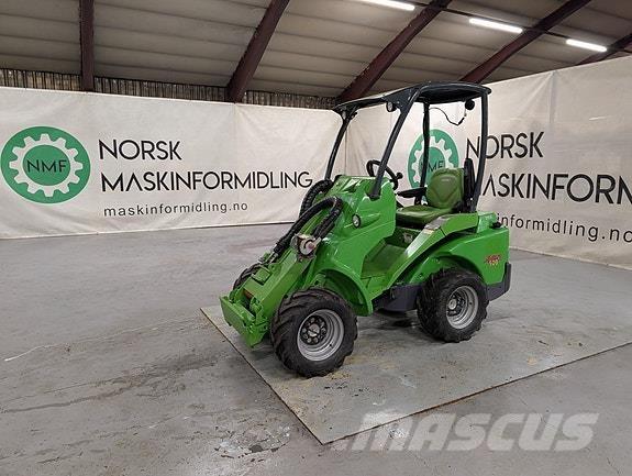 Avant 520 공구 운반장비