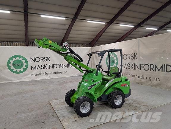 Avant 523 공구 운반장비