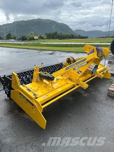 Bednar Kator 3000 기타 경작 기계 및 부속품