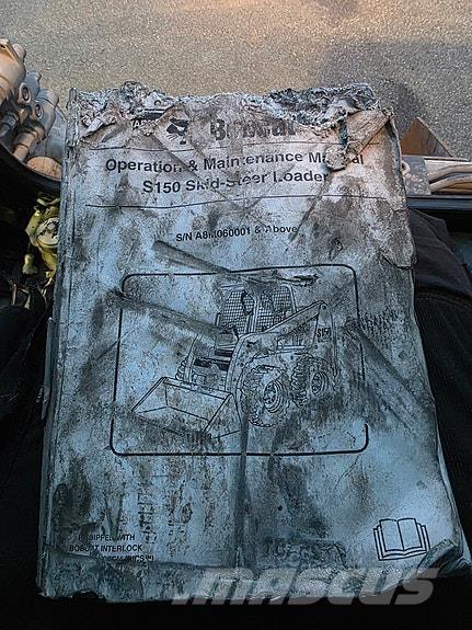 Bobcat S150  스키드로더