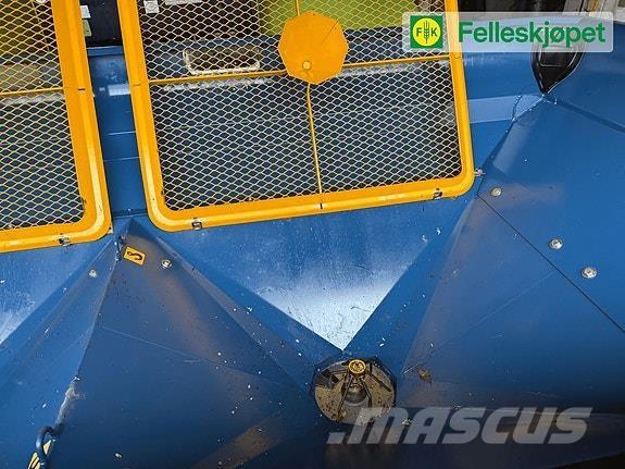 Bogballe M2 미네랄 살포기