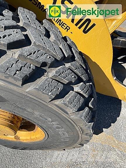 CAT 906hl  휠로우더