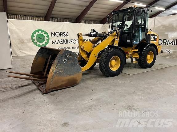 CAT 908M  휠로우더