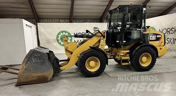 CAT 908M  휠로우더