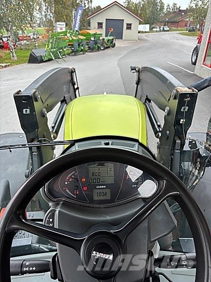 CLAAS Arion 640 트랙터