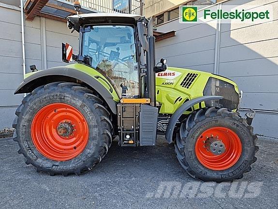 CLAAS AXION 830 트랙터