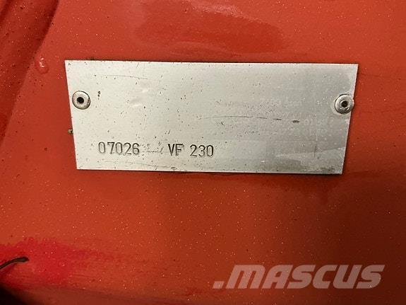  Dunn VF 230 제설기