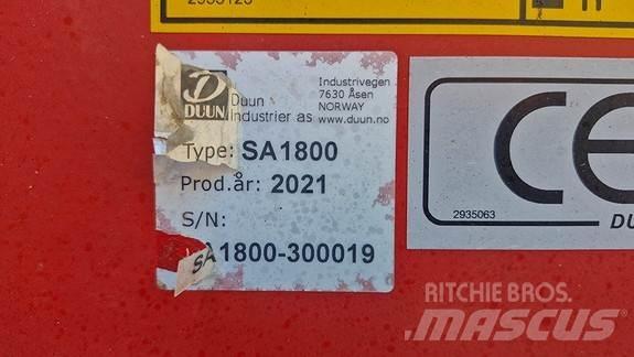 Duun SA1800 모래(염화칼슘) 살포기