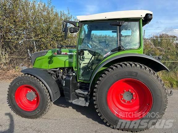 Fendt 211 Profi 트랙터
