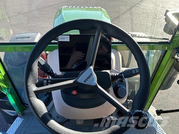 Fendt 211 Profi 트랙터