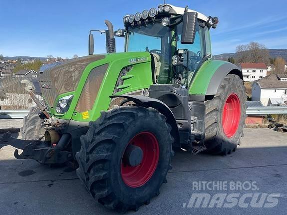 Fendt 828 트랙터