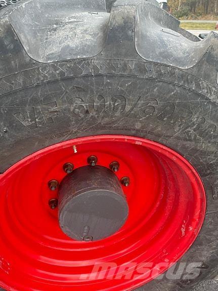 Fendt 828 Vario 트랙터