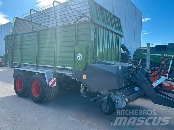Fendt TIGO MR 40 기타 목초 수확용 장비