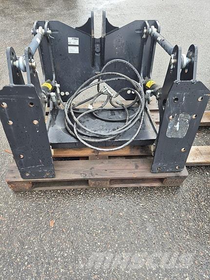 FMG EN 제설 블레이드 및 제설기