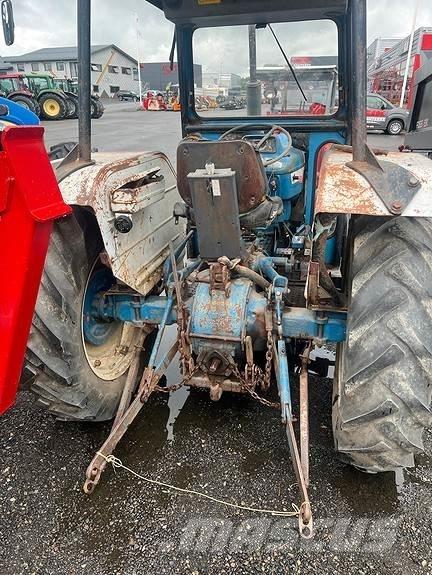 Ford 2600 트랙터