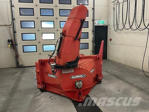 Globus GS 235 제설기