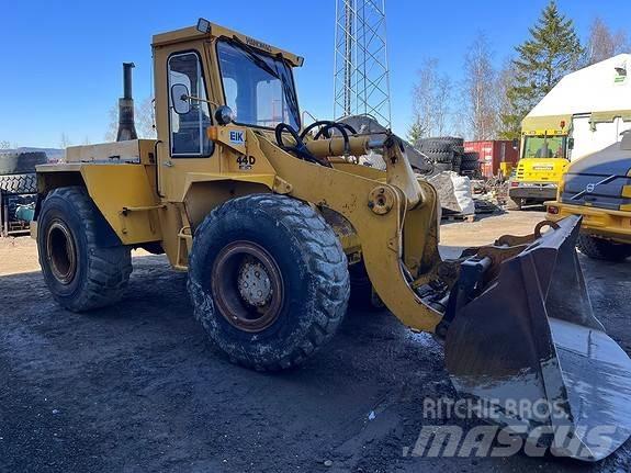 Hanomag 44D med HK.  휠로우더