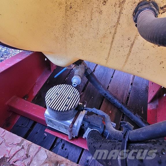 Hardi  자주 동력 분무기