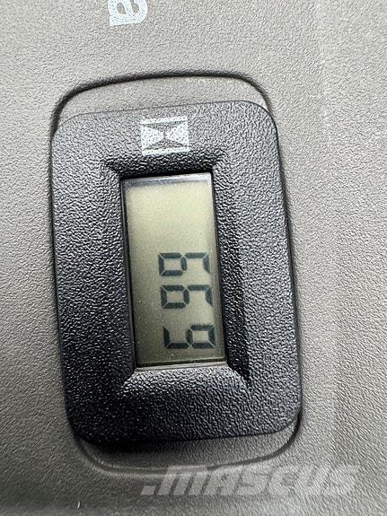 Husqvarna 2023 기타 목초 수확용 장비