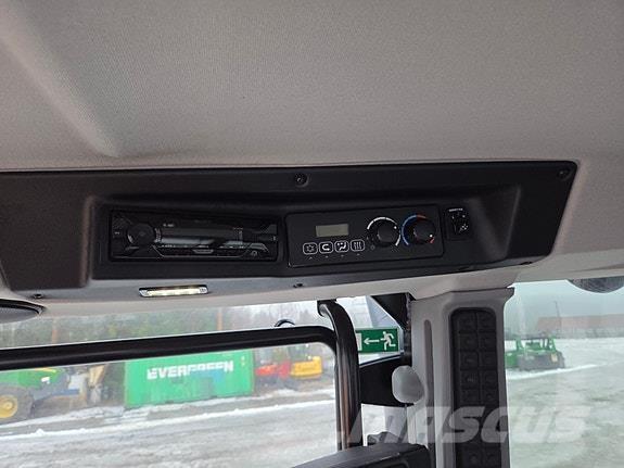 JCB Fastrac 8330 트랙터