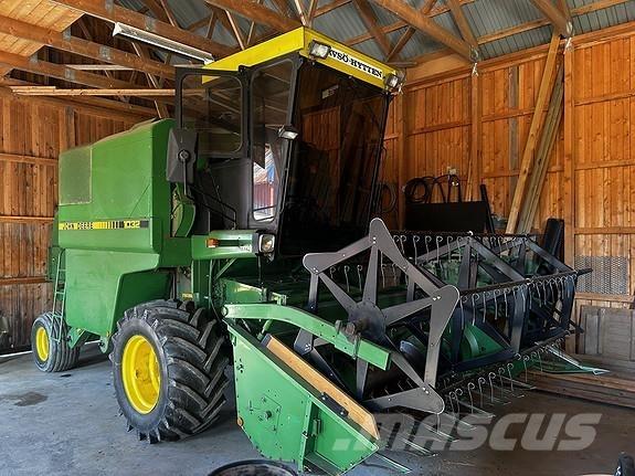 John Deere 1032 콤바인 수확기