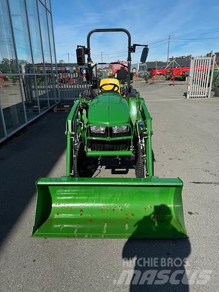 John Deere 3038E 트랙터