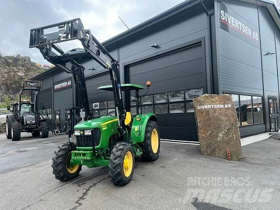 John Deere 5055E 트랙터