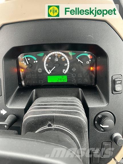 John Deere 5067E 트랙터