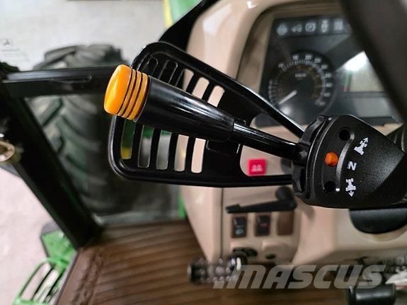 John Deere 5720 트랙터