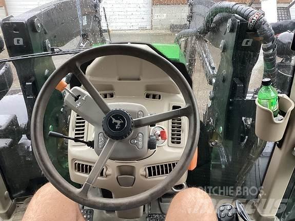John Deere 6100m 트랙터