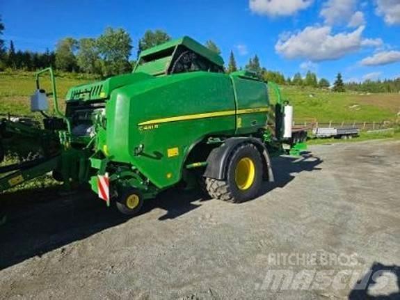 John Deere C441R 원형 곤포기